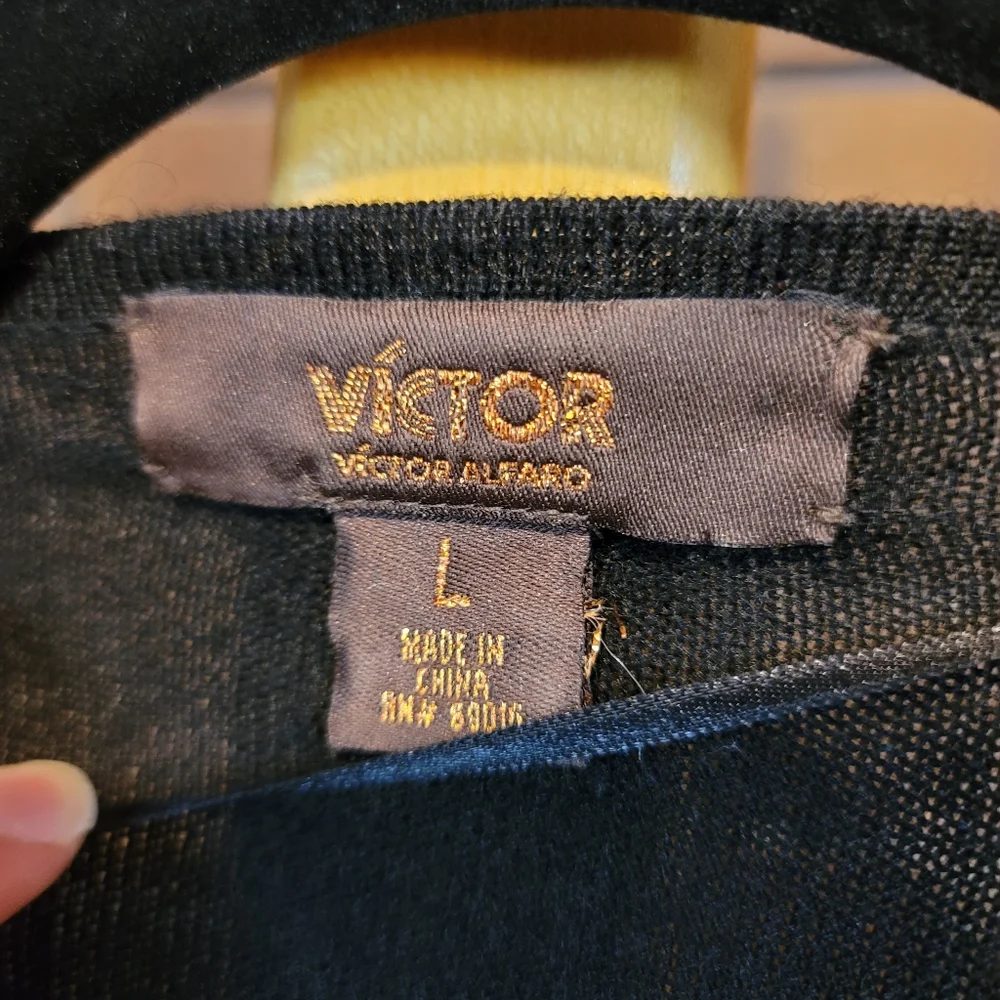 Victor Alfaro fine knit